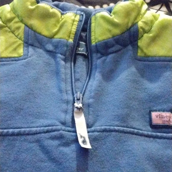 Vineyard vines small sweater - Picture 3 of 7